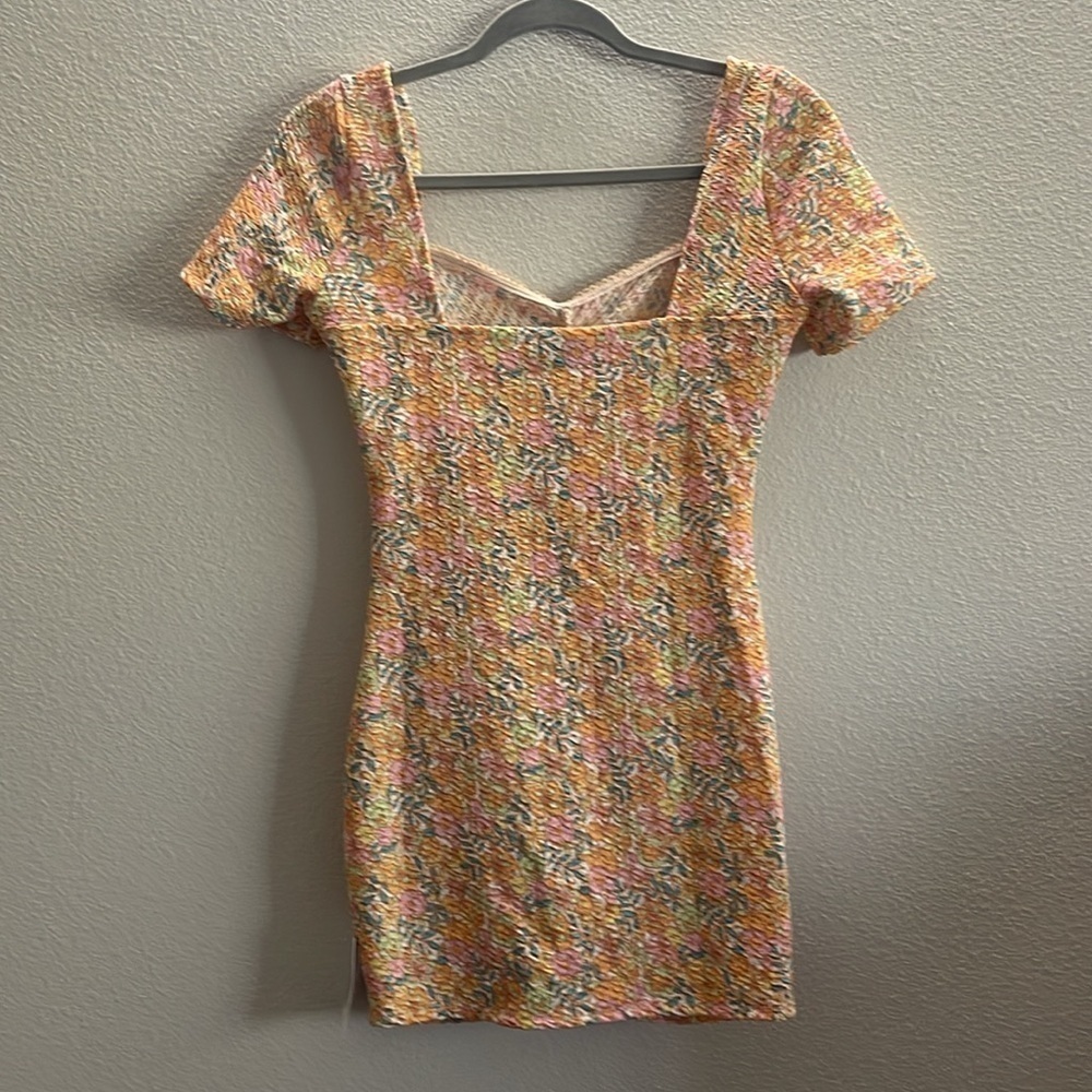 ASOS Design Bodycon Floral Dress Size 6 - Picture 5 of 7